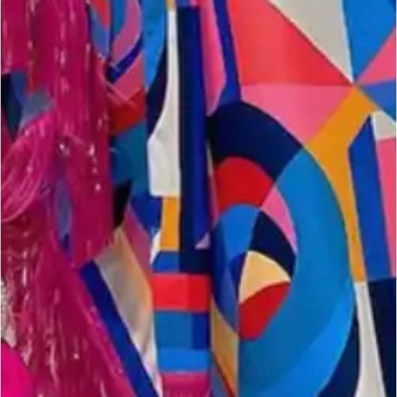 Batwing Dress - Picture 3 of 4